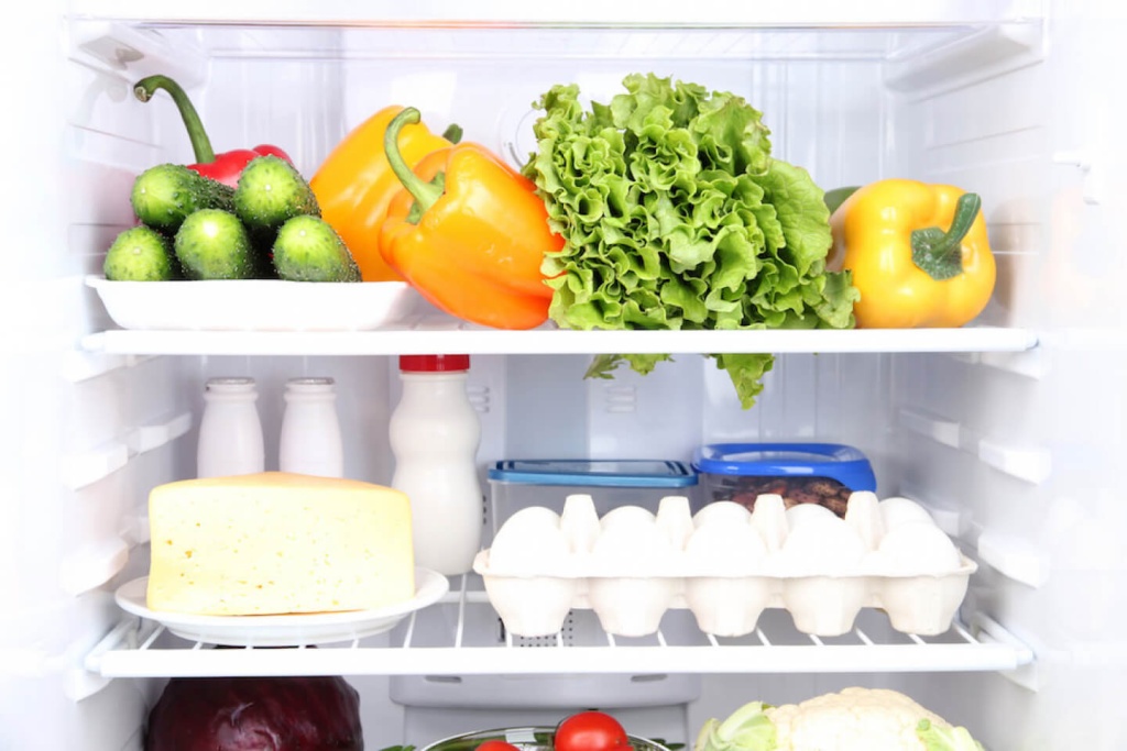 продукты в холодильнике.jpg